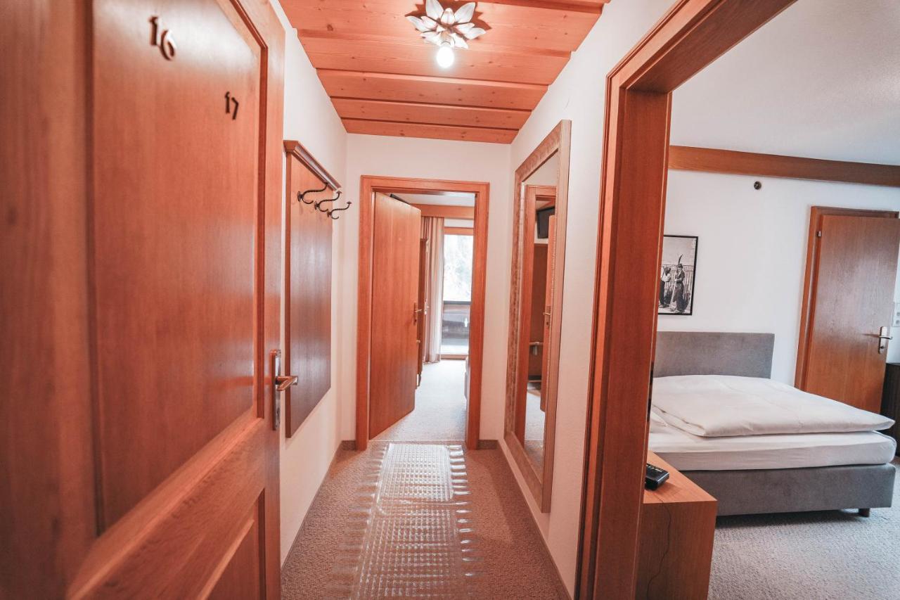 Hotel Garni Almjur Sankt Anton am Arlberg Extérieur photo