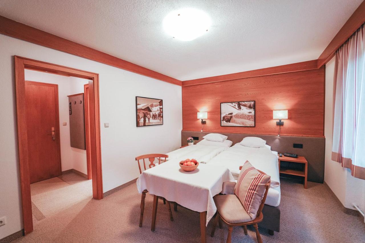 Hotel Garni Almjur Sankt Anton am Arlberg Extérieur photo