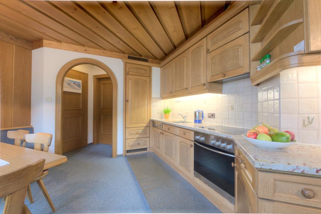 Hotel Garni Almjur Sankt Anton am Arlberg Chambre photo